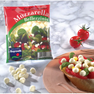 Сыр моцарелла в рассоле Mozzarella Bellezzinis 100г